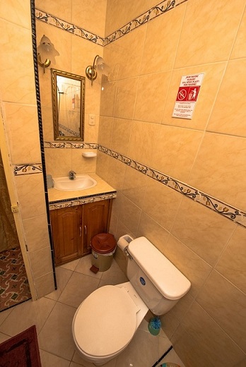 'Bathroom 2' Casas particulares are an alternative to hotels in Cuba.